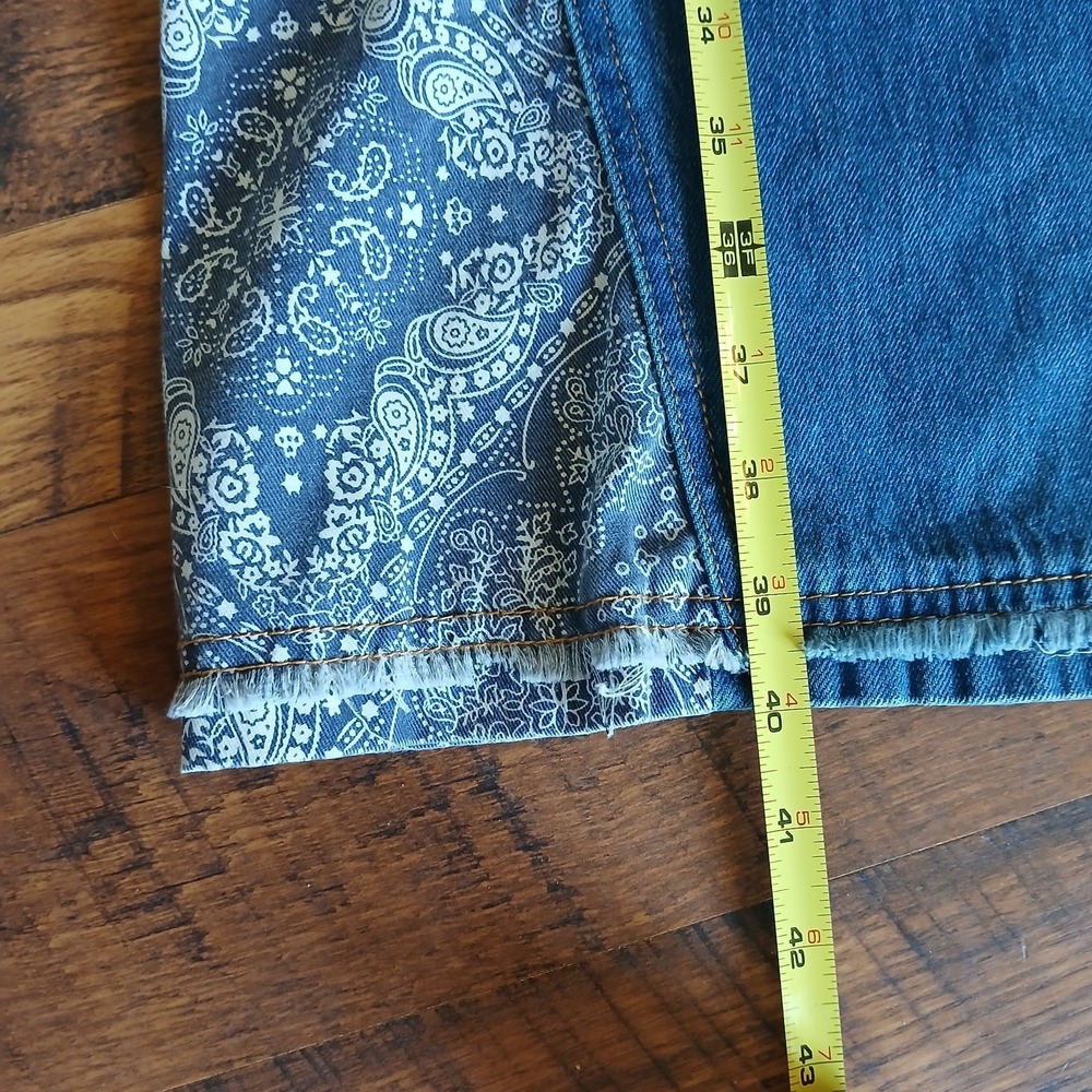 Easel Los Angeles Pieced Bandana Patchwork Fabric Flared Jeans Size S - Picture 11 of 16